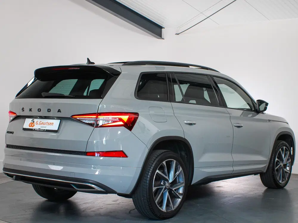 Skoda Kodiaq 1.5 TSI Sportline Business uit 2022, foto 2