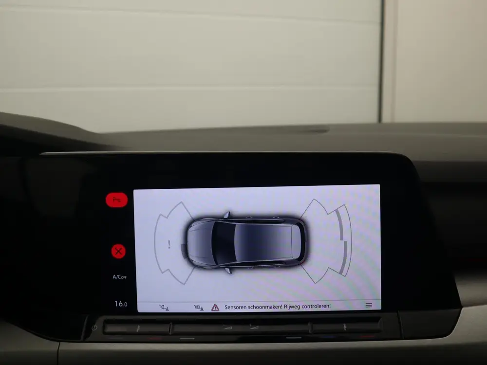 Volkswagen Golf 1.0 eTSI Life AUTOMAAT / TREKHAAK / SFEER / uit 2022, foto 10
