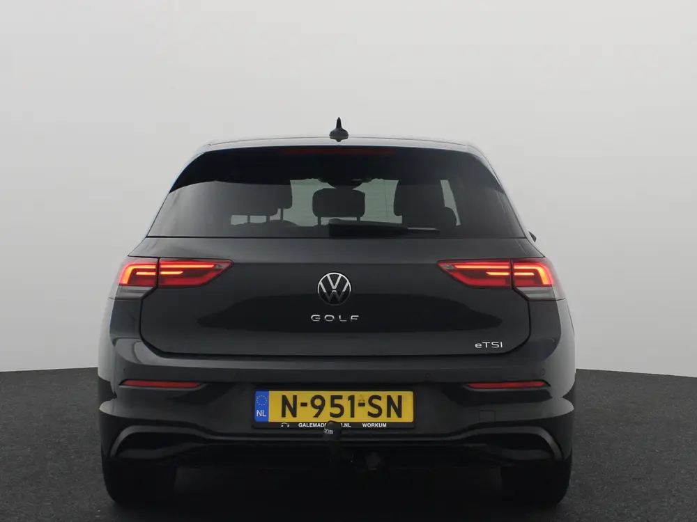 Volkswagen Golf 1.0 eTSI Life AUTOMAAT / TREKHAAK / SFEER / uit 2022, foto 4