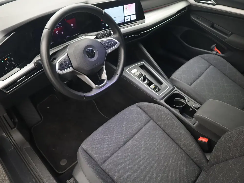 Volkswagen Golf 1.0 eTSI Life AUTOMAAT / TREKHAAK / SFEER / uit 2022, foto 9
