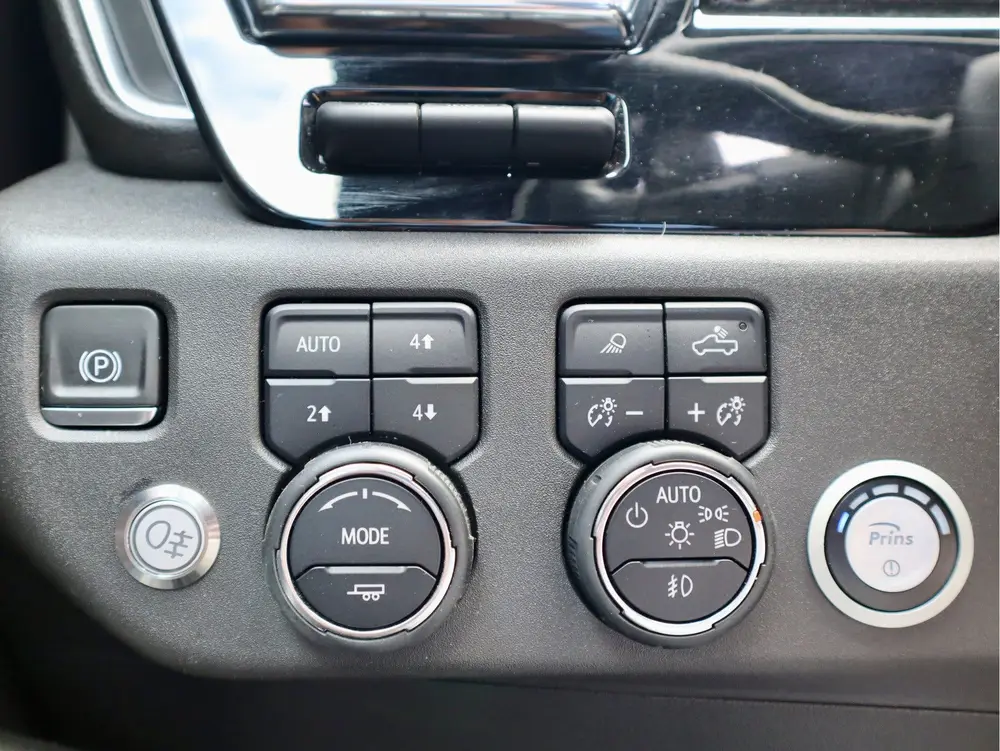 Chevrolet Silverado HIGH COUNTRY FULL OPTIONS uit 2024, foto 15