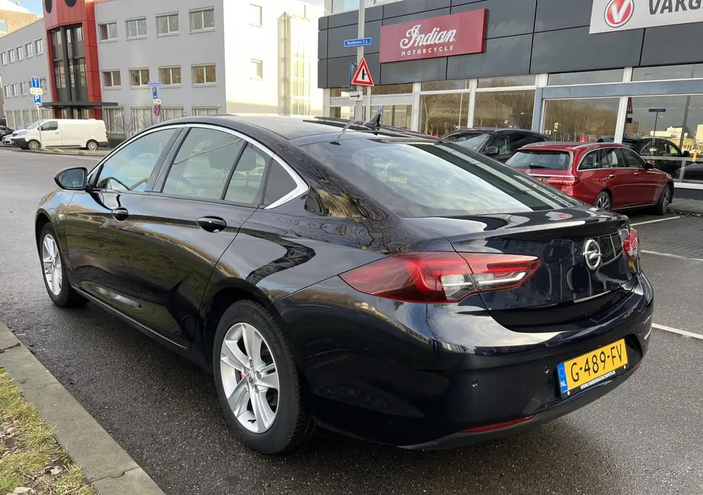 Opel Insignia 1.5 Turbo Business Executive uit 2019, foto 10