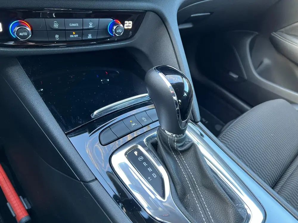 Opel Insignia 1.5 Turbo Business Executive uit 2019, foto 19