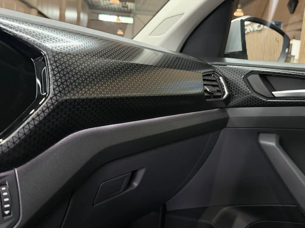 Volkswagen T-Cross 1.5 TSI 150pk Style R-Line | Camera | PDC uit 2021, foto 12