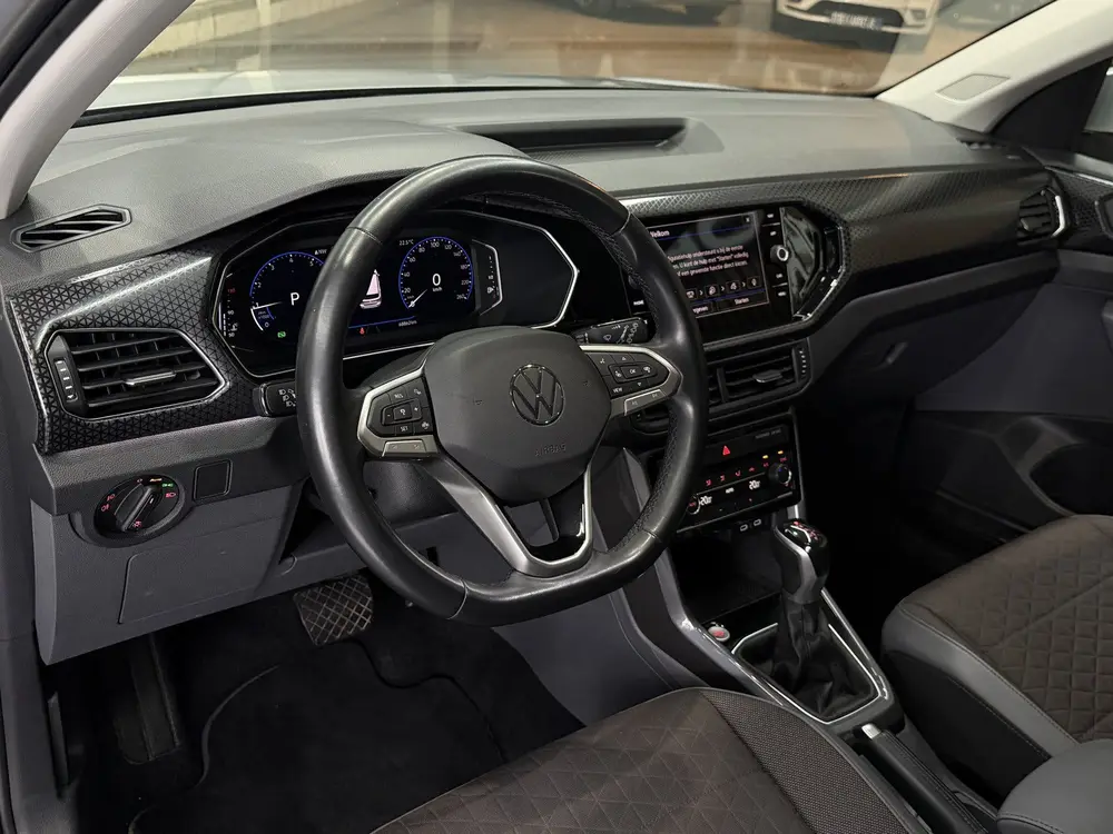 Volkswagen T-Cross 1.5 TSI 150pk Style R-Line | Camera | PDC uit 2021, foto 14