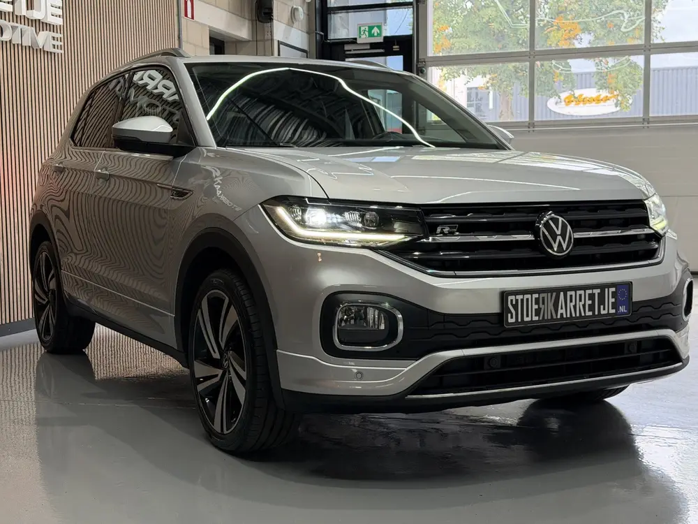 Volkswagen T-Cross 1.5 TSI 150pk Style R-Line | Camera | PDC uit 2021, foto 17