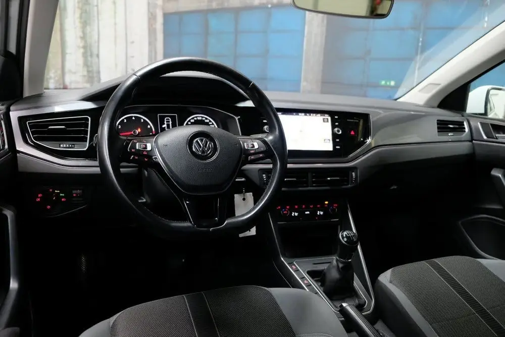 Volkswagen Polo 1.0 TSI Highline - Cruise - PDC - Nav - LMV uit 2020, foto 10