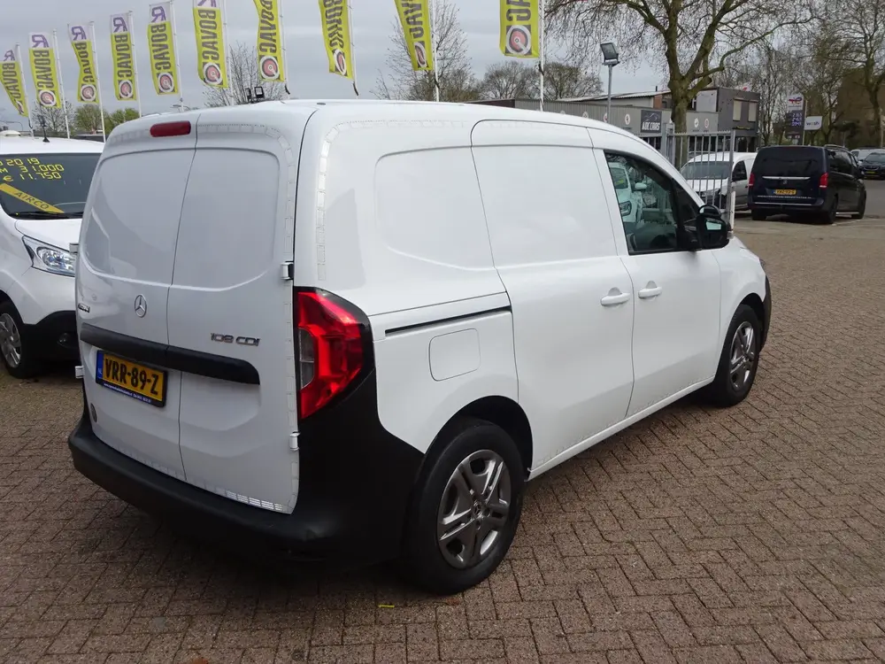 Mercedes-Benz Citan 108 CDI L1 Pro MBUX AIRCO CRUISE CONTROL uit 2022, foto 4