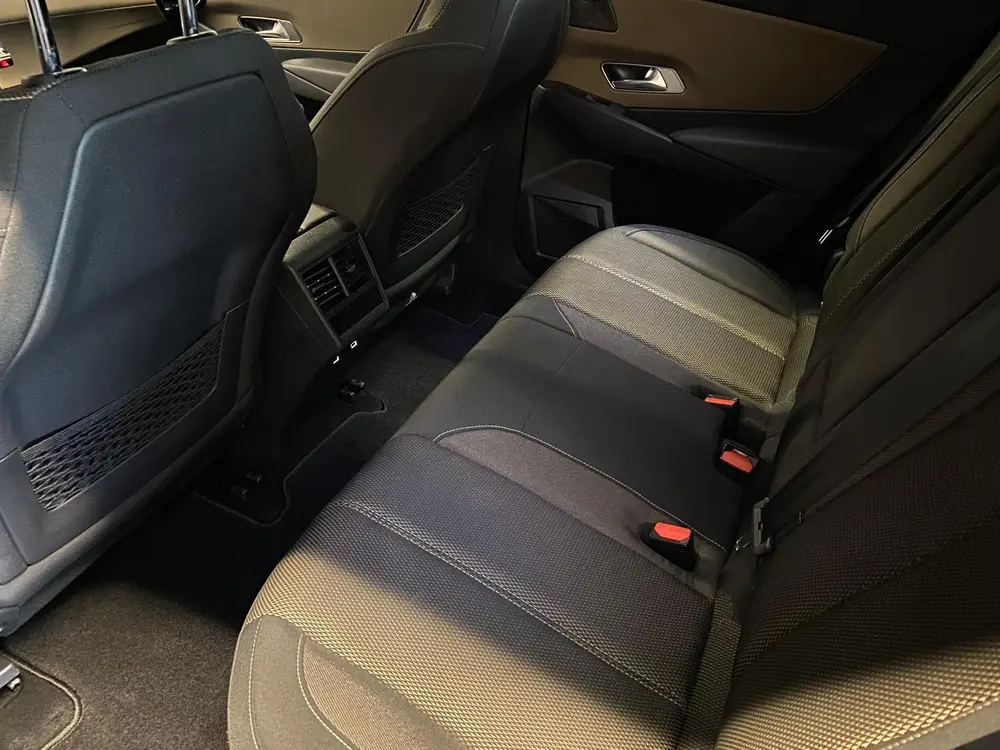 DS Automobiles 7 Crossback DS 7 Crossback 1.5 BlueHDI So Chic | Automaat | Navigatie | uit 2020, foto 13