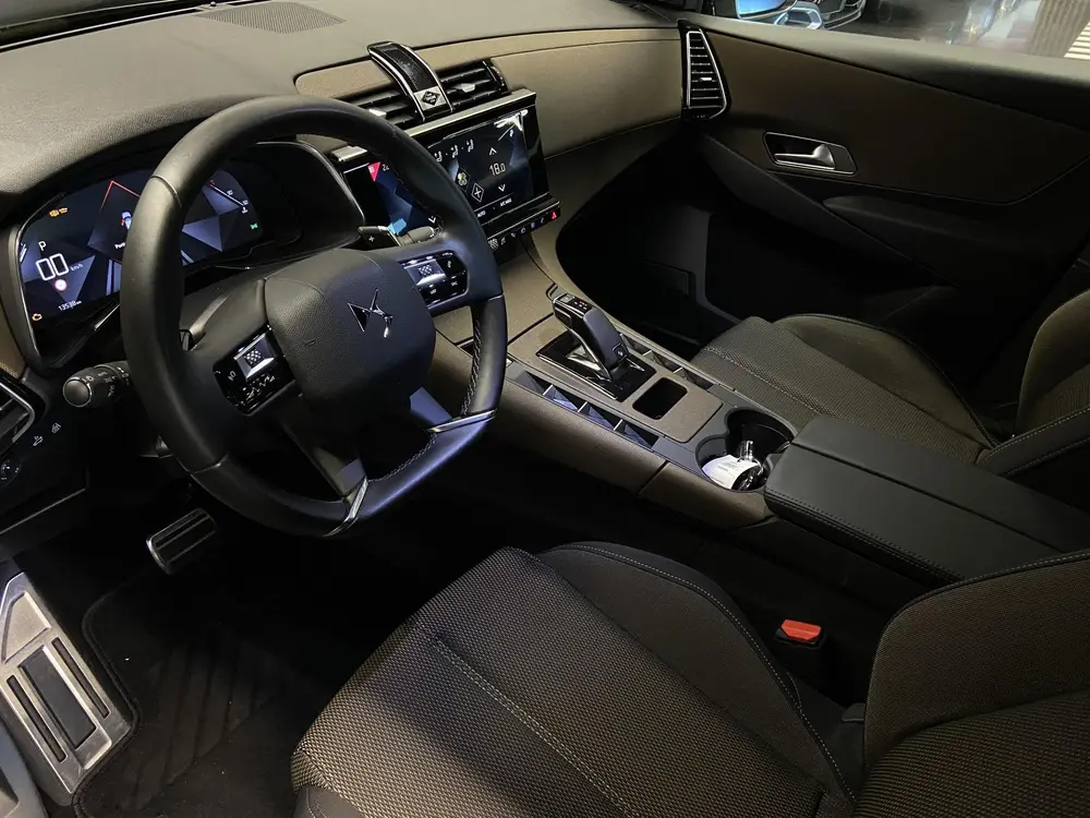 DS Automobiles 7 Crossback DS 7 Crossback 1.5 BlueHDI So Chic | Automaat | Navigatie | uit 2020, foto 18