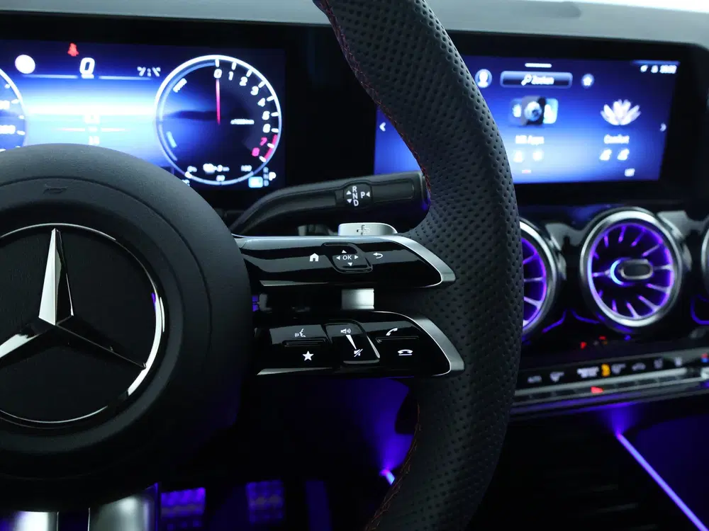 Mercedes-Benz B-Klasse 250 e Business Solution AMG uit 2025, foto 12