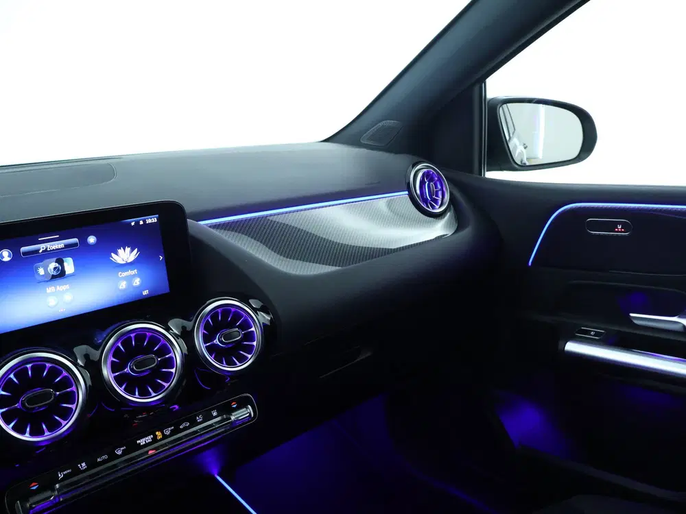Mercedes-Benz B-Klasse 250 e Business Solution AMG uit 2025, foto 13