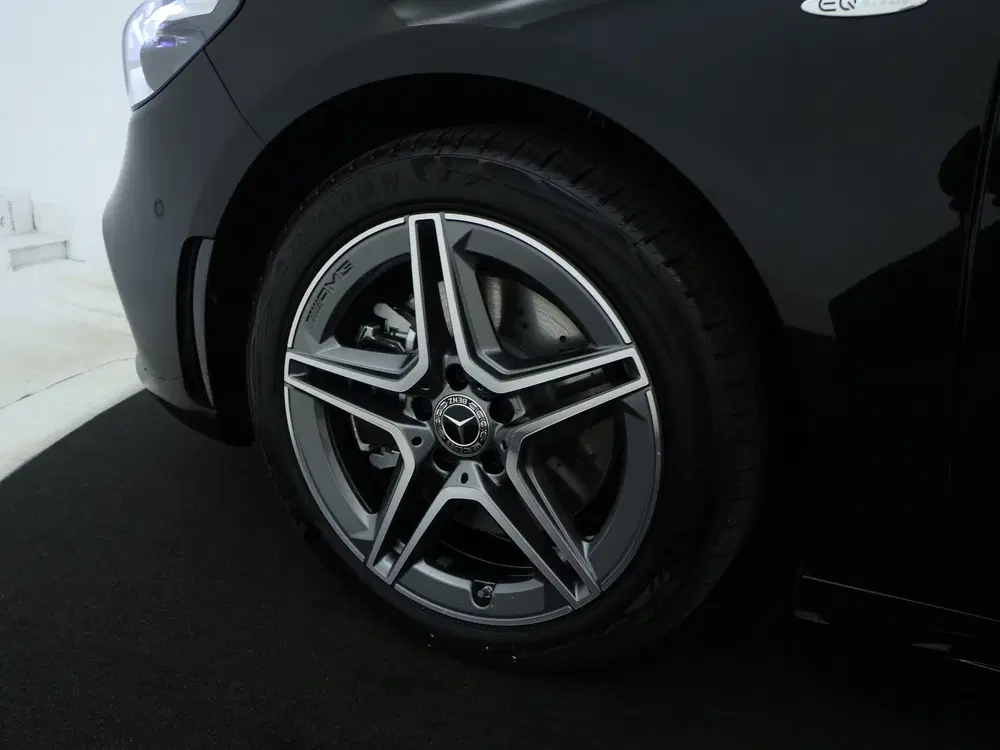 Mercedes-Benz B-Klasse 250 e Business Solution AMG uit 2025, foto 4