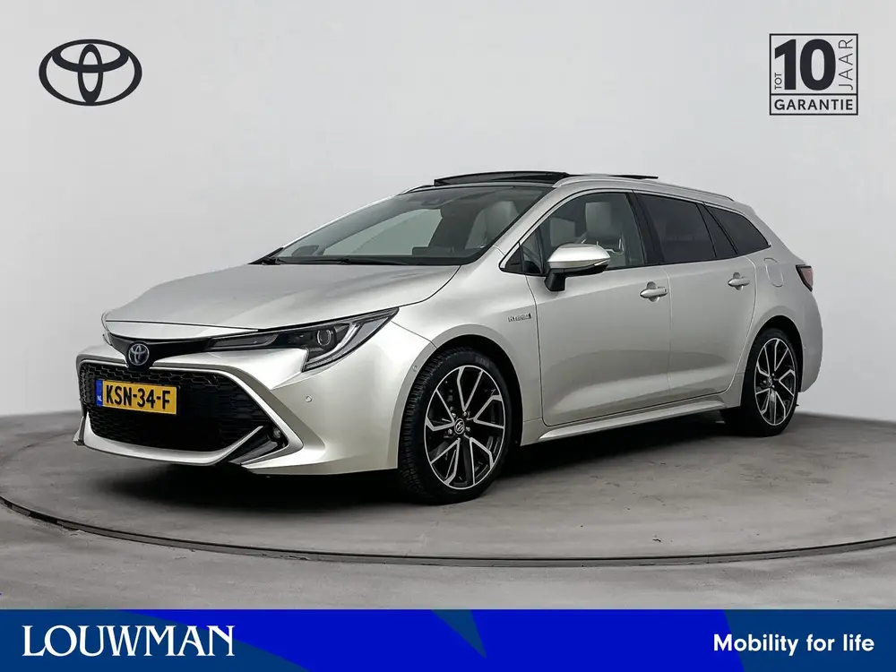 Toyota Corolla 2.0 Hybrid Executive JBL uit 2019