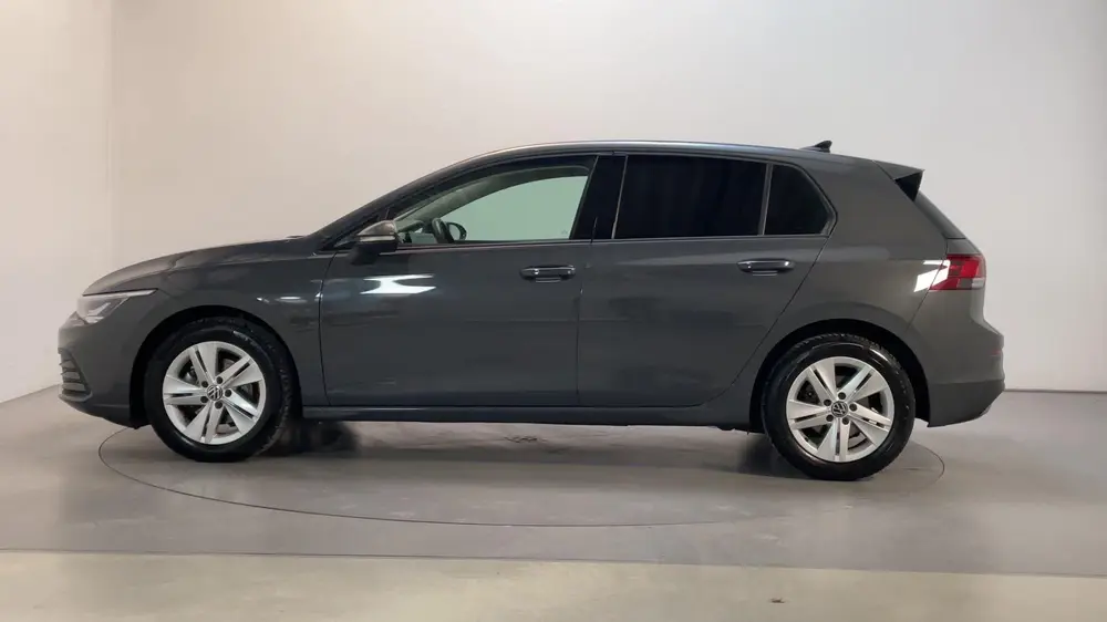 Volkswagen Golf 1.0 eTSI 110pk DSG Life Virtual Cockpit Navi uit 2023, foto 14