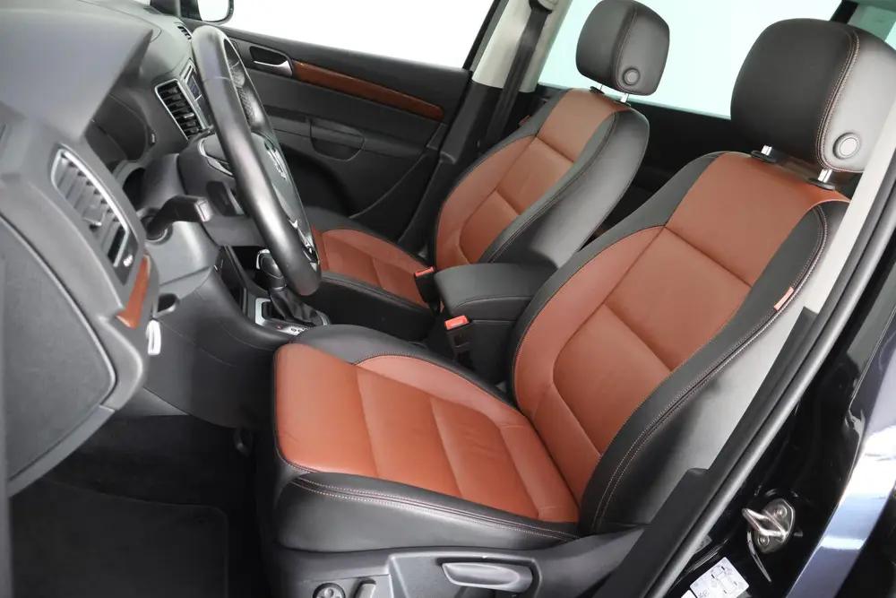 Volkswagen Sharan 1.4 TSI Dsg 7P HIGHLINE XENON | LEDER | AC uit 2019, foto 10