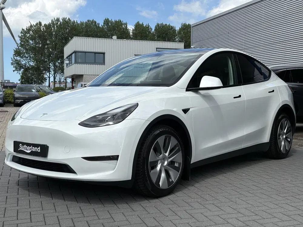 Tesla Model Y Long Range AWD 75 kWh uit 2023, foto 3