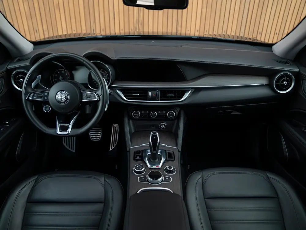 Alfa Romeo Stelvio 2.0T 280pk AWD Ti Lusso MY21 uit 2020, foto 12