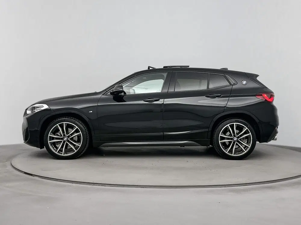 BMW X2 xDrive20i High Executive 178PK uit 2021, foto 2