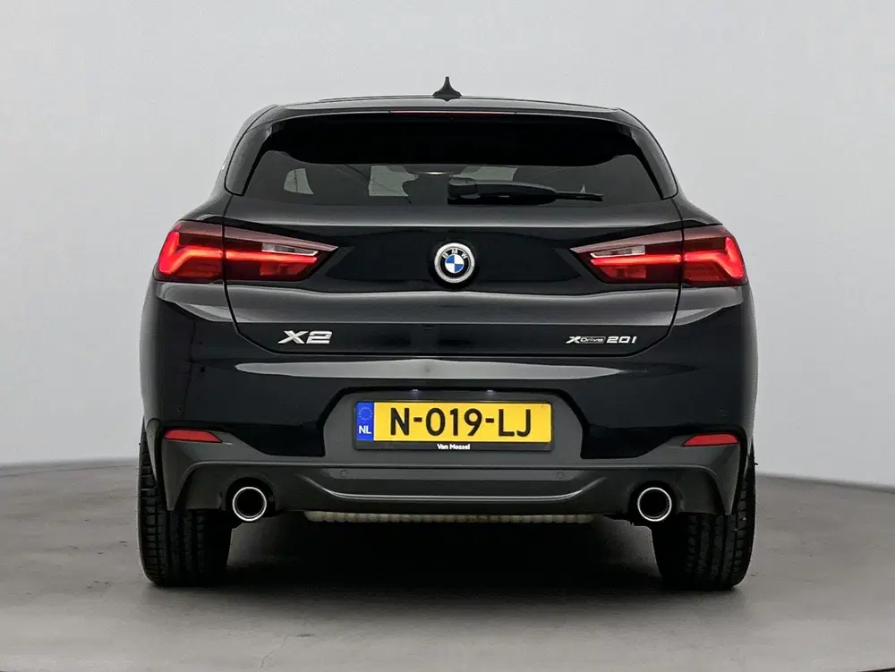 BMW X2 xDrive20i High Executive 178PK uit 2021, foto 3