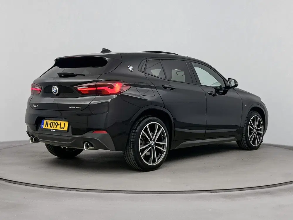 BMW X2 xDrive20i High Executive 178PK uit 2021, foto 4