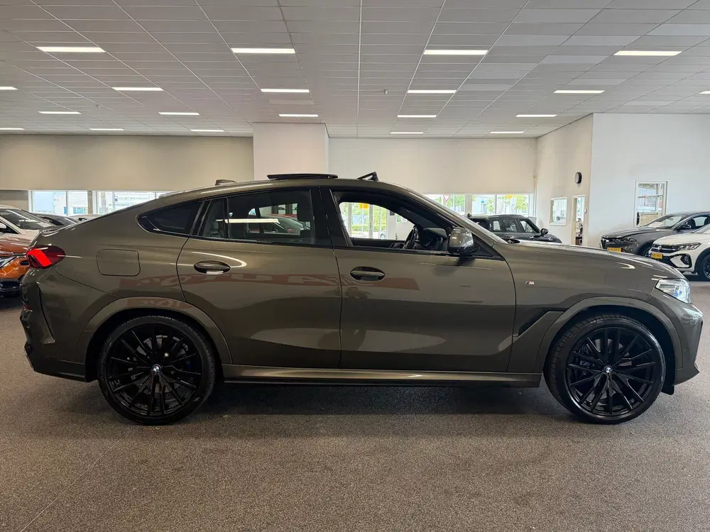 BMW X6 XDrive40i M-PAKKET uit 2020, foto 6