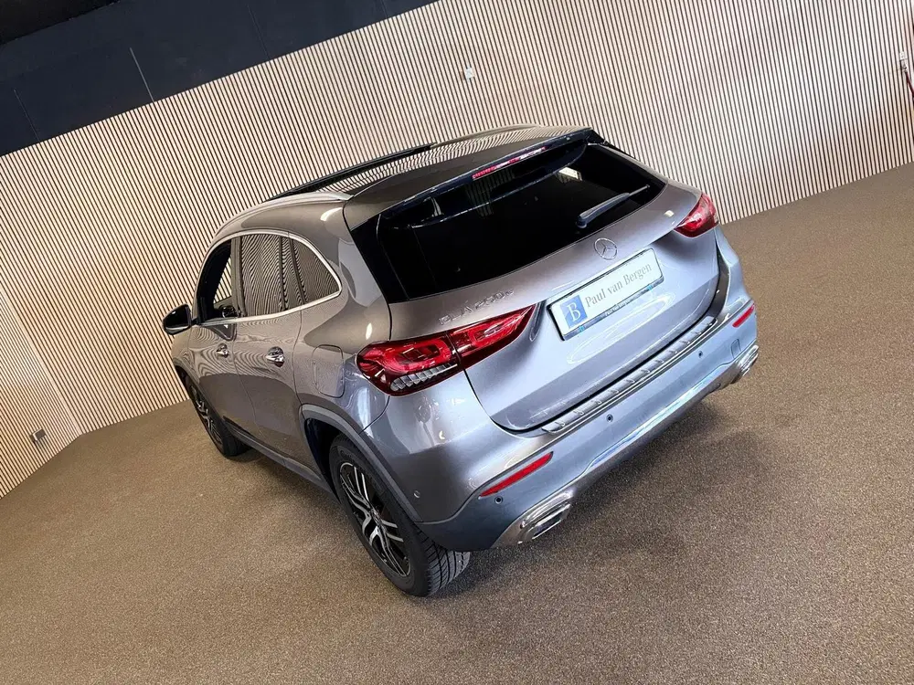 Mercedes-Benz GLA GLA 250e Progressive-PANORAMA-MEMORY-CAMER uit 2023, foto 10