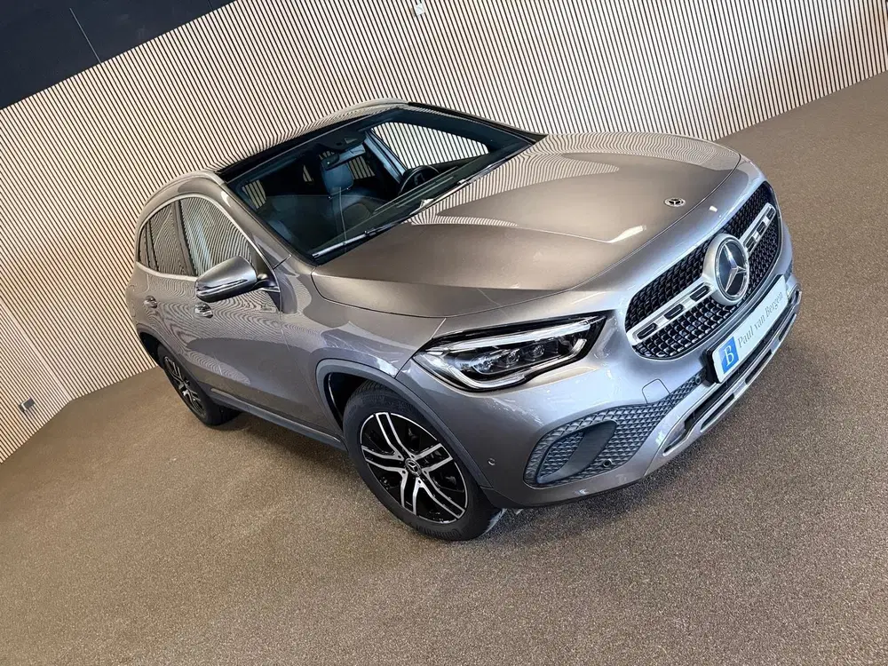 Mercedes-Benz GLA GLA 250e Progressive-PANORAMA-MEMORY-CAMER uit 2023, foto 2