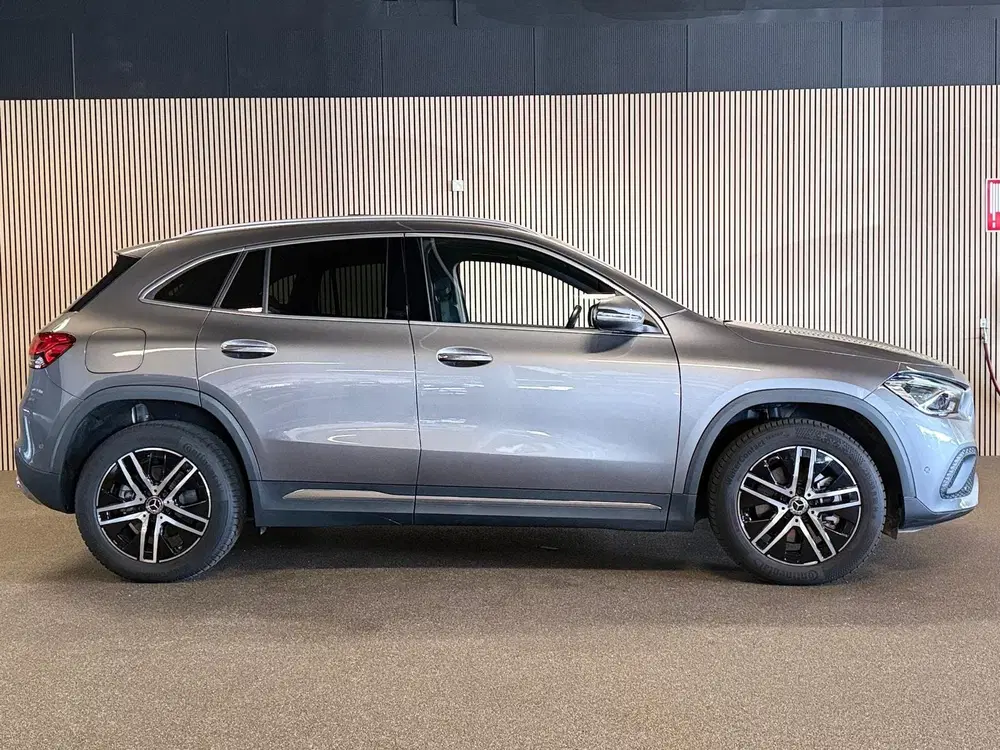 Mercedes-Benz GLA GLA 250e Progressive-PANORAMA-MEMORY-CAMER uit 2023, foto 6