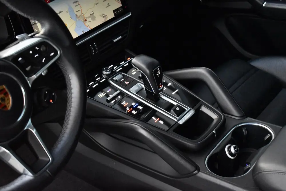 Porsche Cayenne Cayenne Coupé 3.0 E-Hybrid SportDesign | Pano | Mas uit 2020, foto 10