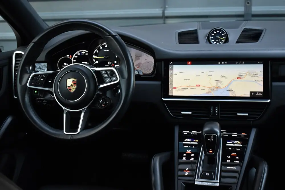Porsche Cayenne Cayenne Coupé 3.0 E-Hybrid SportDesign | Pano | Mas uit 2020, foto 5