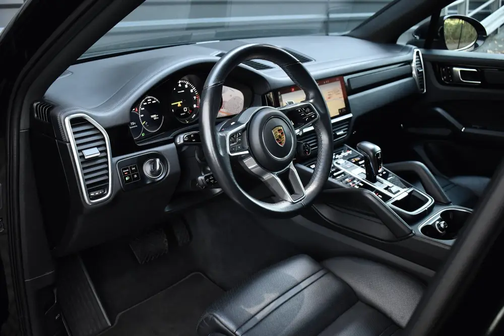 Porsche Cayenne Cayenne Coupé 3.0 E-Hybrid SportDesign | Pano | Mas uit 2020, foto 9