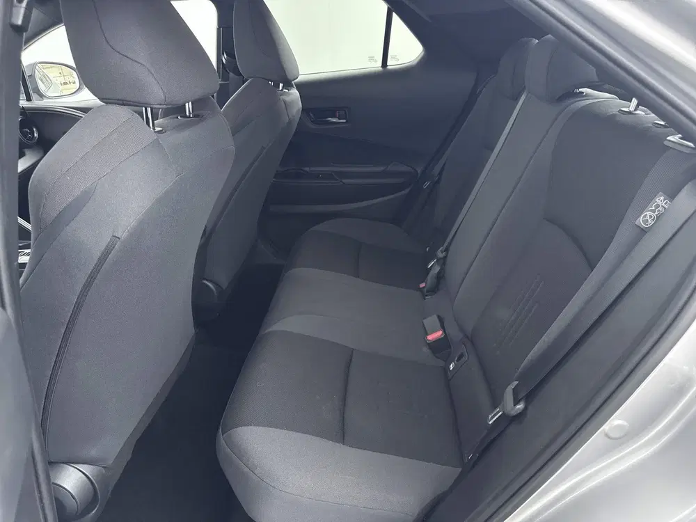 Toyota C-Hr 1.8 Hybrid 140 First Edition Limited uit 2025, foto 19