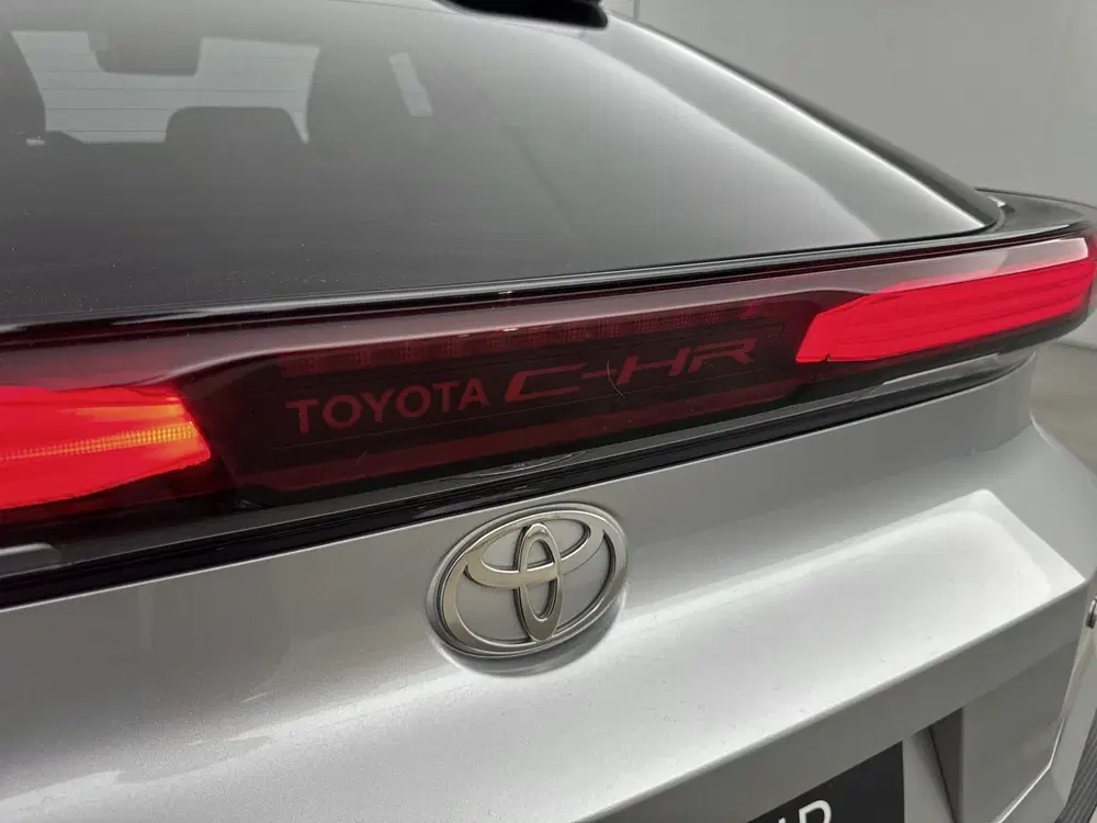 Toyota C-Hr 1.8 Hybrid 140 First Edition Limited uit 2025, foto 20