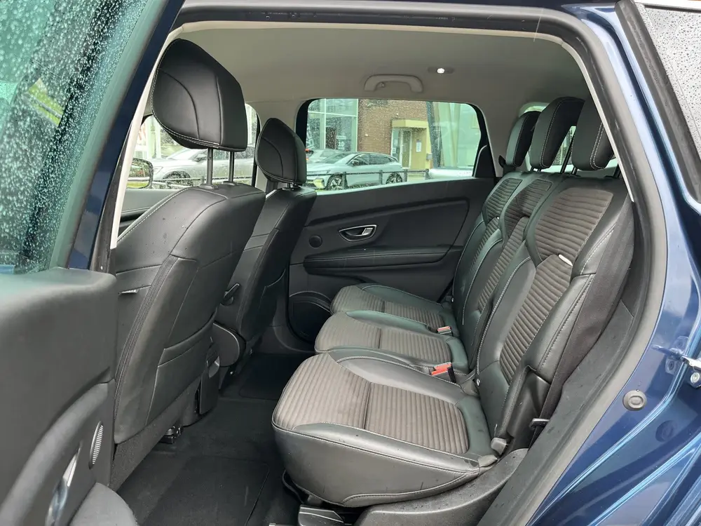 Renault Grand Scenic Grand Scénic 1.3 TCe 160PK Bose uit 2019, foto 15