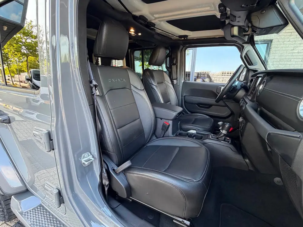 Jeep Wrangler 4xe 380 Sahara uit 2022, foto 15