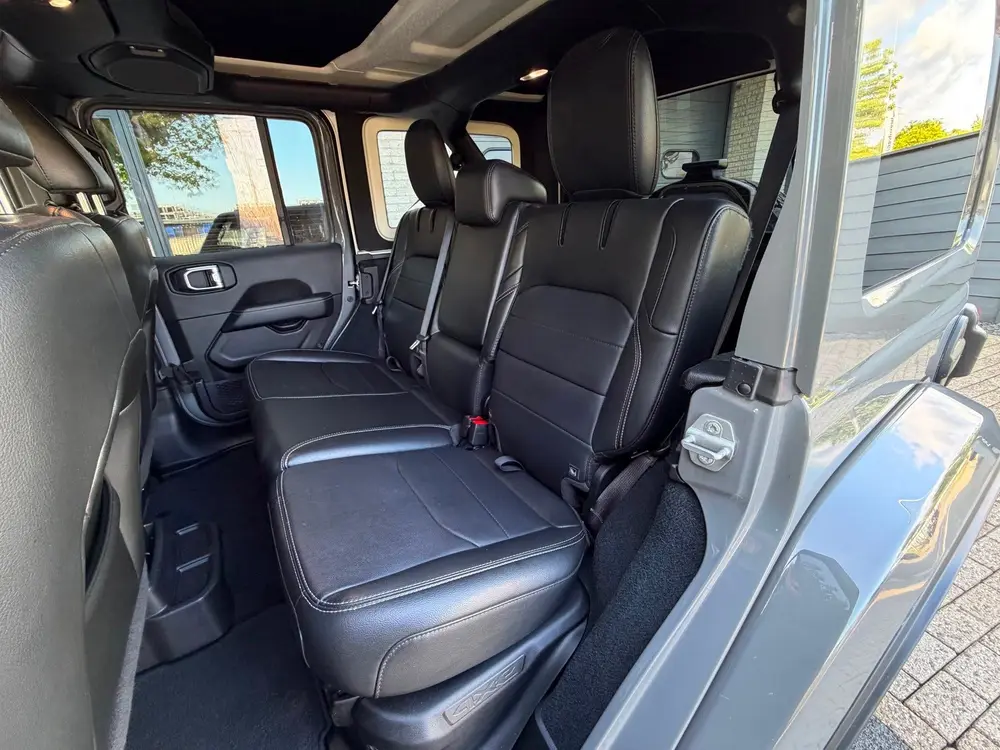 Jeep Wrangler 4xe 380 Sahara uit 2022, foto 17
