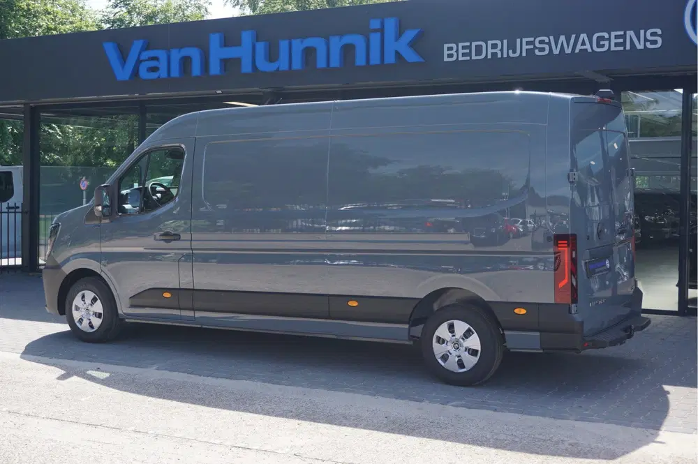 Renault Master T35 L3H2 Extra Long range 87 kWh AUT A uit 2026, foto 3