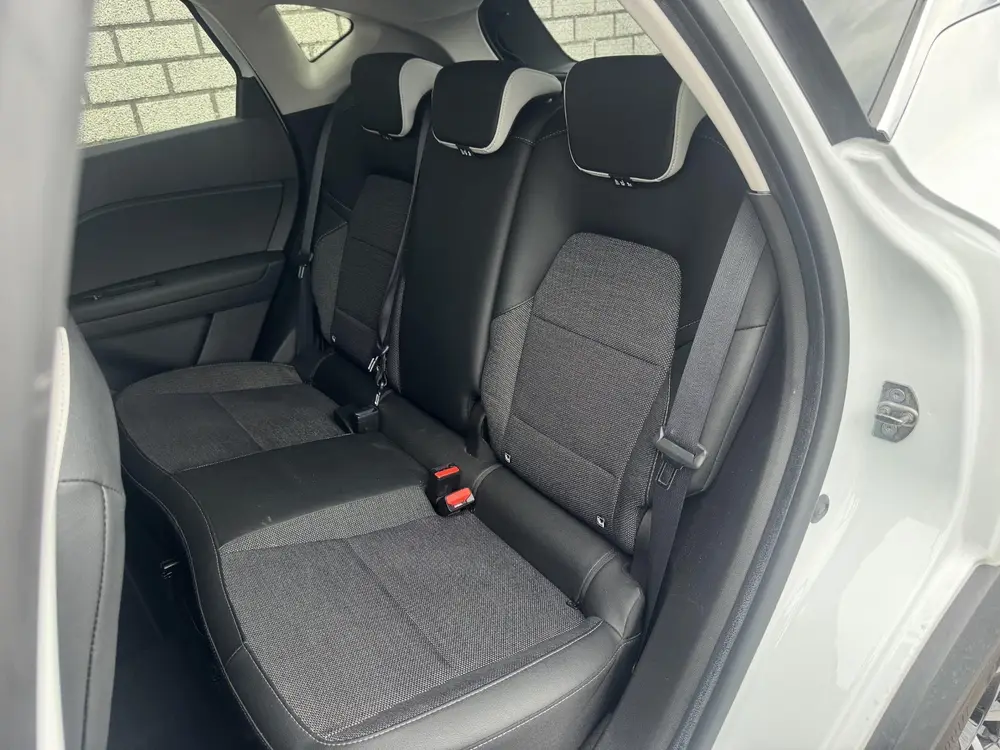 Mitsubishi ASX 1.6 HEV AT First Edition uit 2024, foto 8