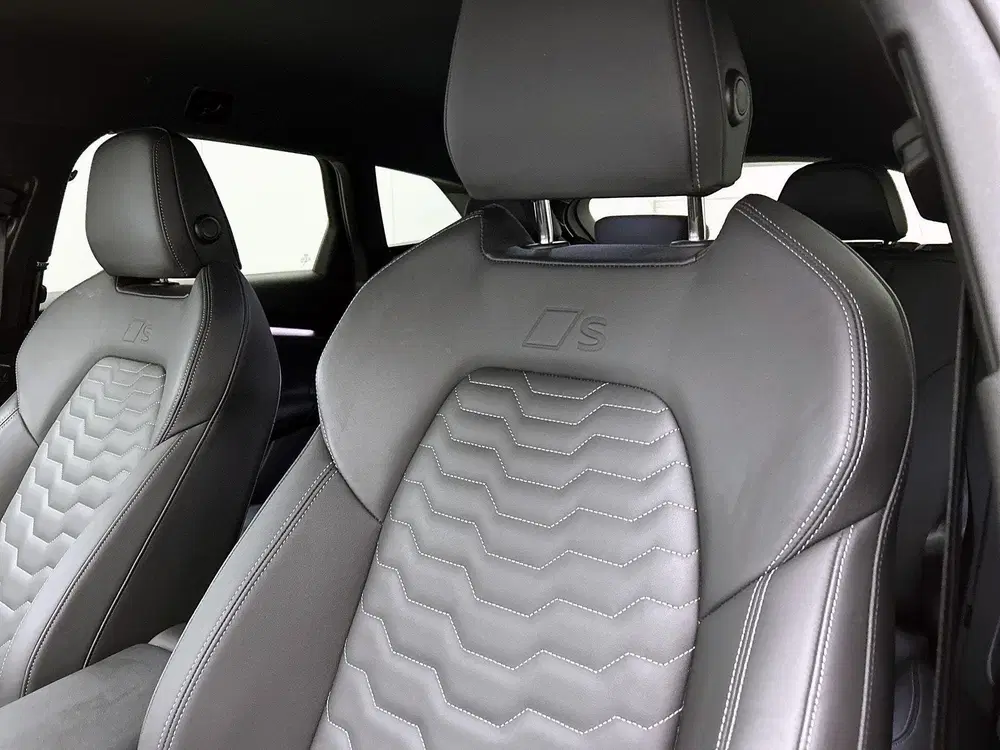 Audi A6 S edition 83 kWh 286 PK l Park assist p uit 2025, foto 12