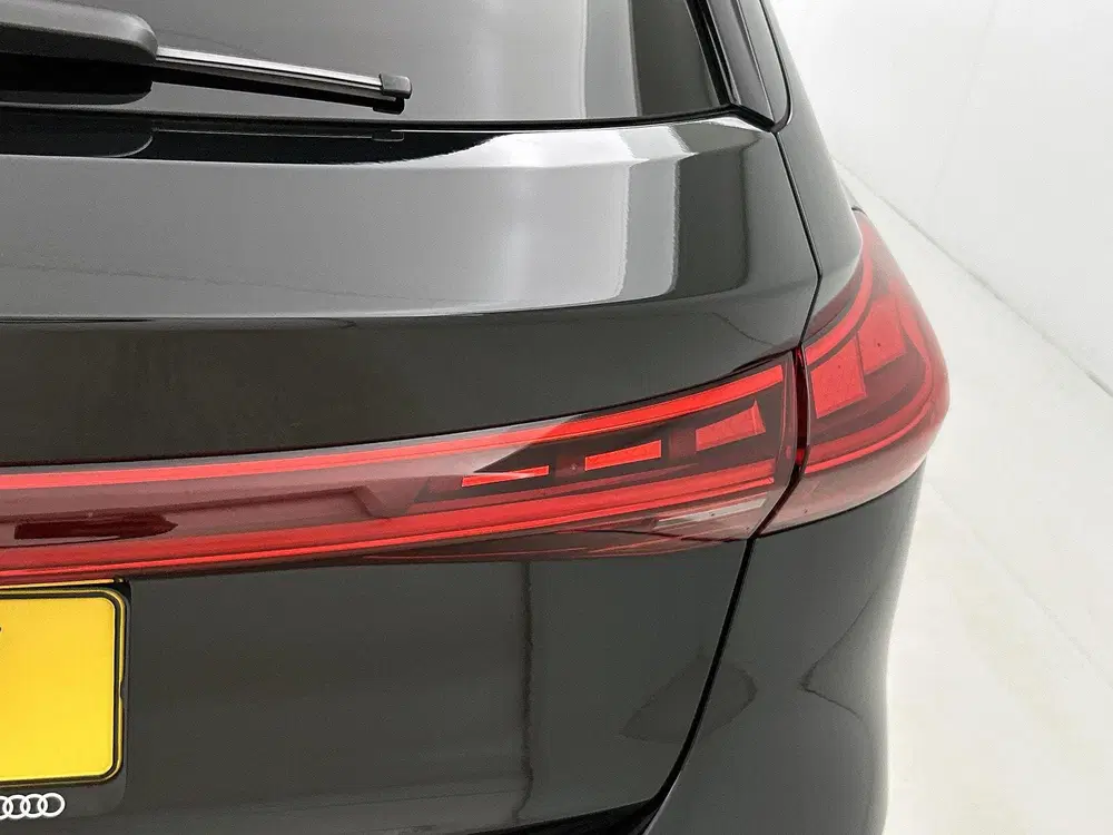 Audi A6 S edition 83 kWh 286 PK l Park assist p uit 2025, foto 8