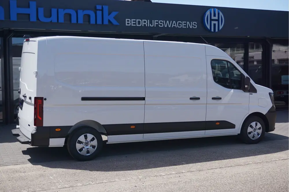 Renault Master T35 L3H2 Extra Long range 87 kWh AUT A uit 2026, foto 5