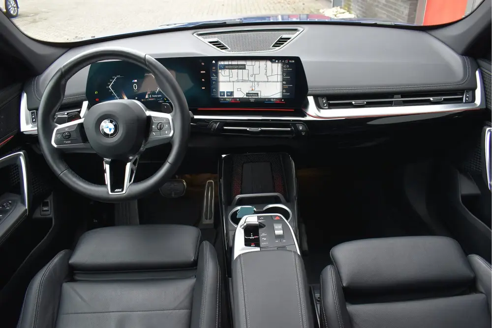 BMW X1 sDrive18i M-sport Nieuwe type Elek. trekha uit 2022, foto 3