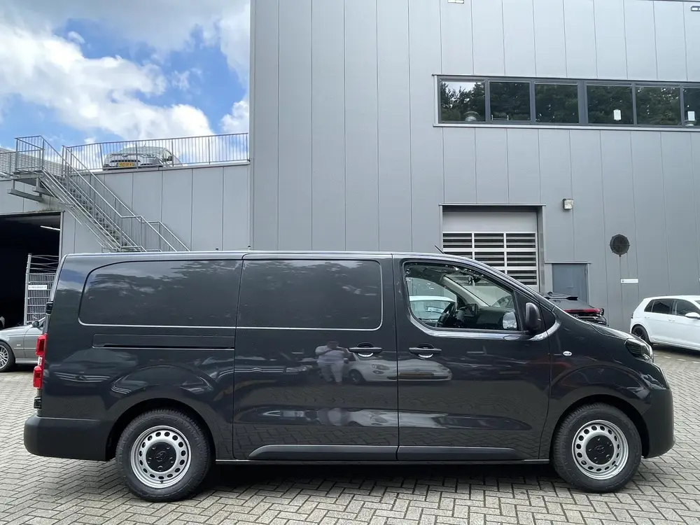 Toyota Proace Challenger Extra Range Long L2 uit 2024, foto 3