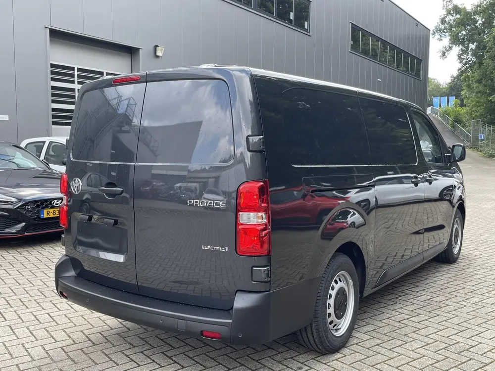 Toyota Proace Challenger Extra Range Long L2 uit 2024, foto 6