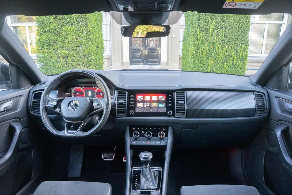 Skoda Kodiaq 1.5 TSI Sportline Business FACELIFT uit 2022, foto 2