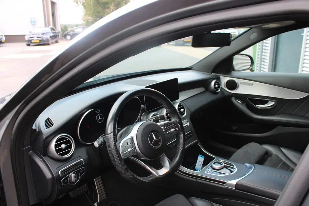Mercedes-Benz C-Klasse 160 Business Solution AMG Limi uit 2020, foto 10