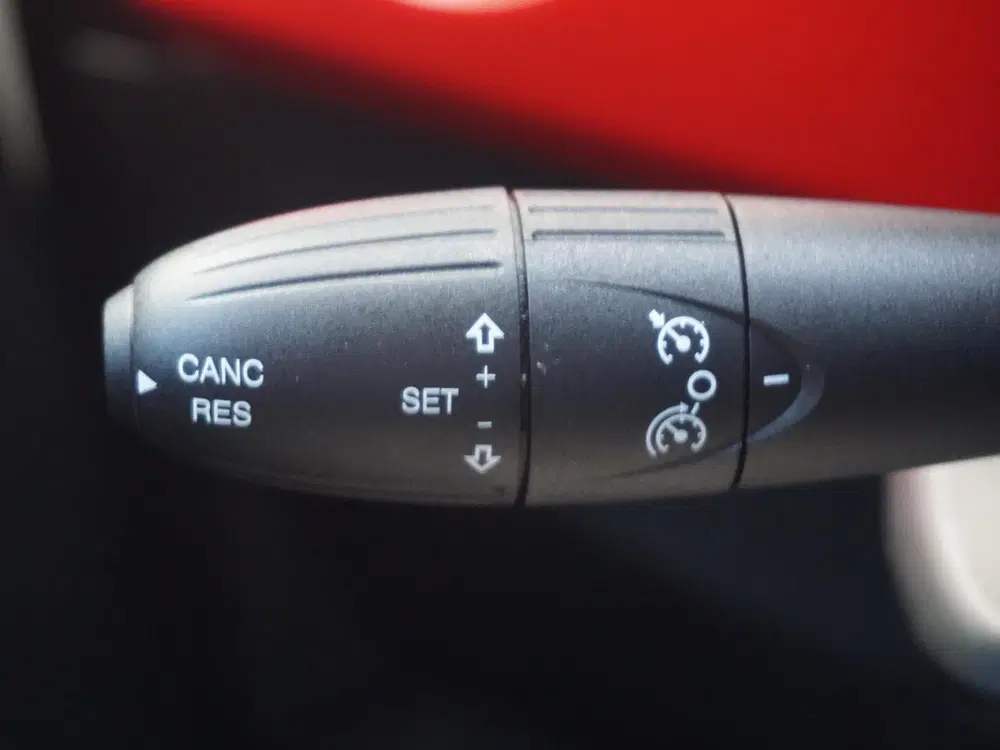 Fiat 500 C 1.0 Hybrid RED uit 2022, foto 14