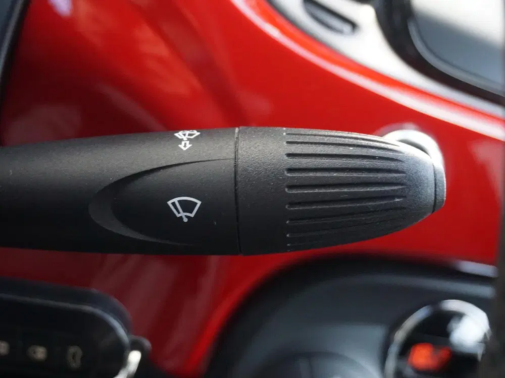 Fiat 500 C 1.0 Hybrid RED uit 2022, foto 19