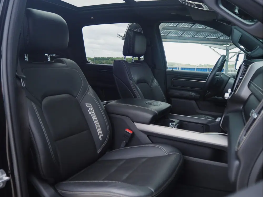Dodge Ram 1500 5.7 HEMI - REBEL - 1e EIGENAAR - NL AUTO uit 2021, foto 13